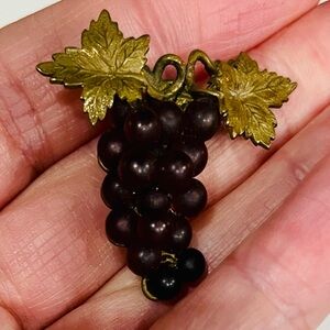 Vintage Grape Cluster Brooch Wine Lucite Resin Brass Leaves, Circa 1940s